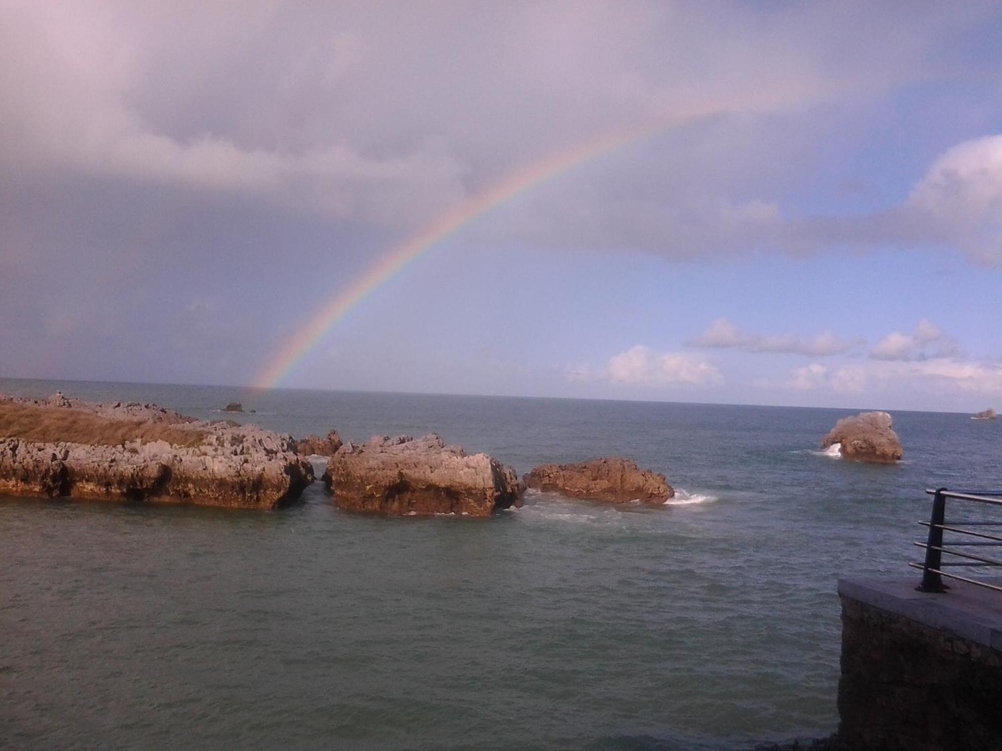 Hotel Astuy Isla Plana المظهر الخارجي الصورة